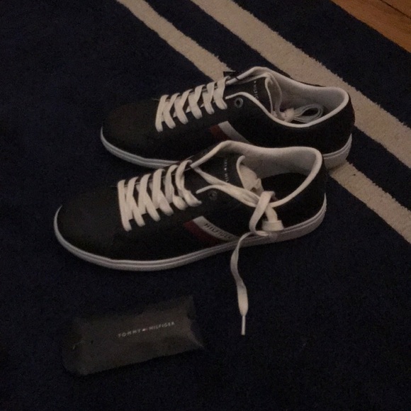 Tommy Hilfiger shoes size 11 never worn before. - Picture 1 of 3